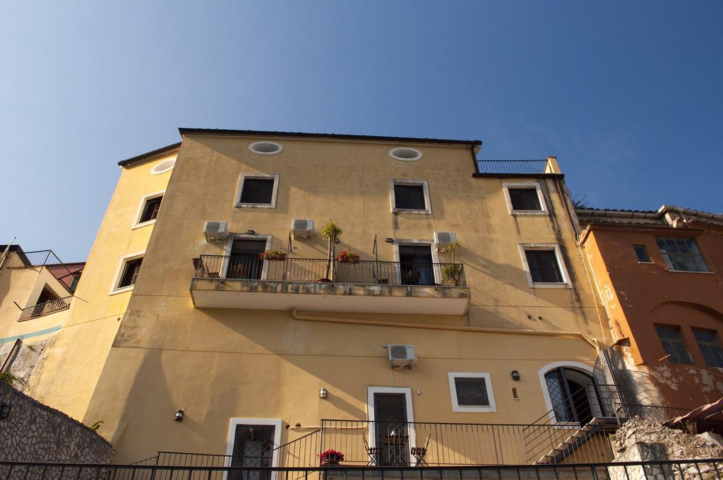 Vietri Residence Zelzar מראה חיצוני תמונה
